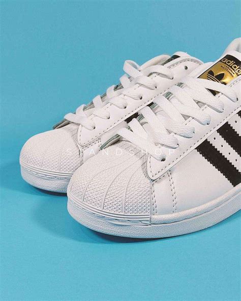 fabrica de replicas de zapatillas adidas superstar brasil